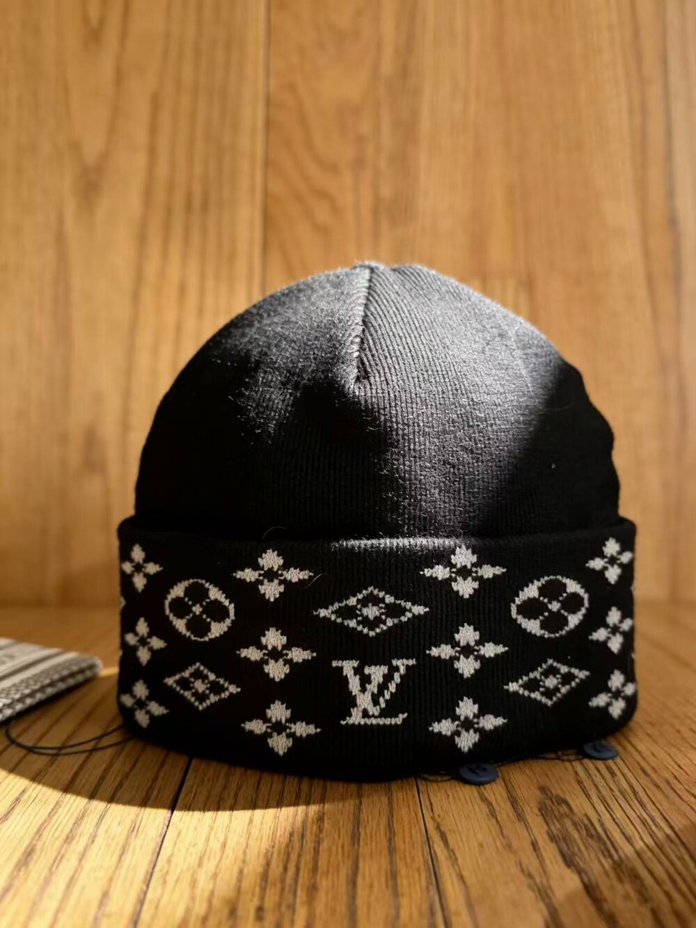 Louis Vuitton Monogram Knit Beanie - Picture 4 of 4